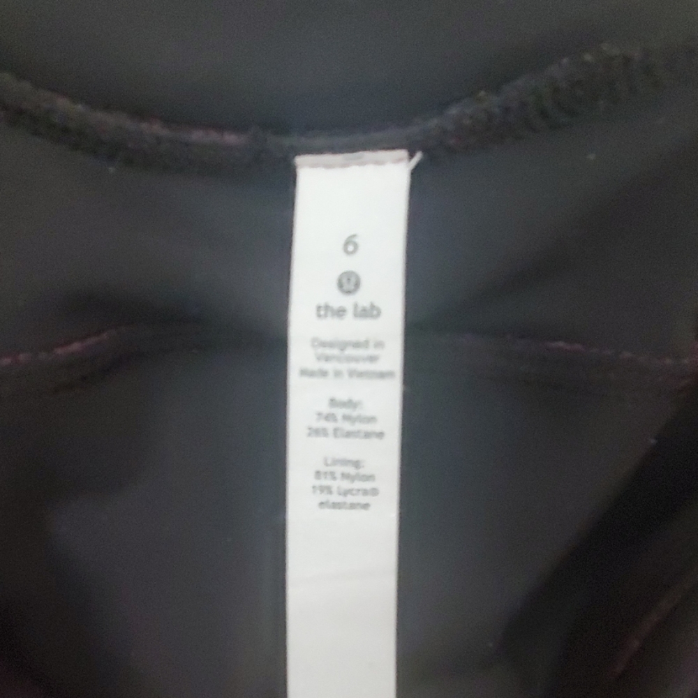 Lululemon Geo tight - Picture 3 of 9